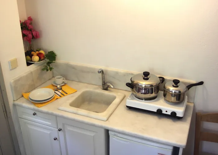 爱琴海村酒店 2* Páros