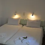 Aegean Village מלון דירות 2*