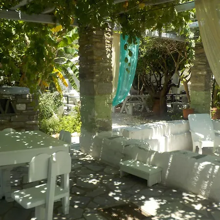 爱琴海村酒店 2* Páros