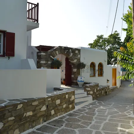 公寓式酒店 爱琴海村酒店 Páros