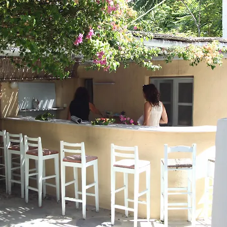 Aegean Village 2* Parikia (Paros)
