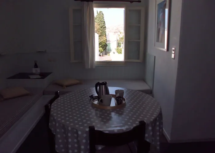 Ξενοδοχείο με διαμερίσματα Aegean Village Πάρος