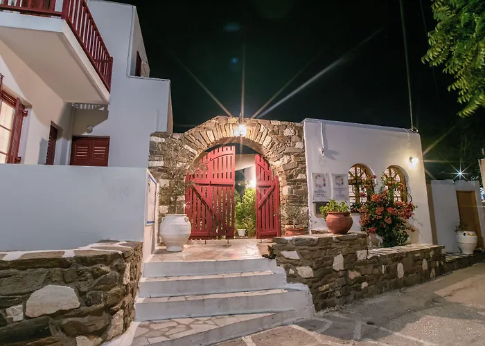 Ξενοδοχείο με διαμερίσματα Aegean Village 2*