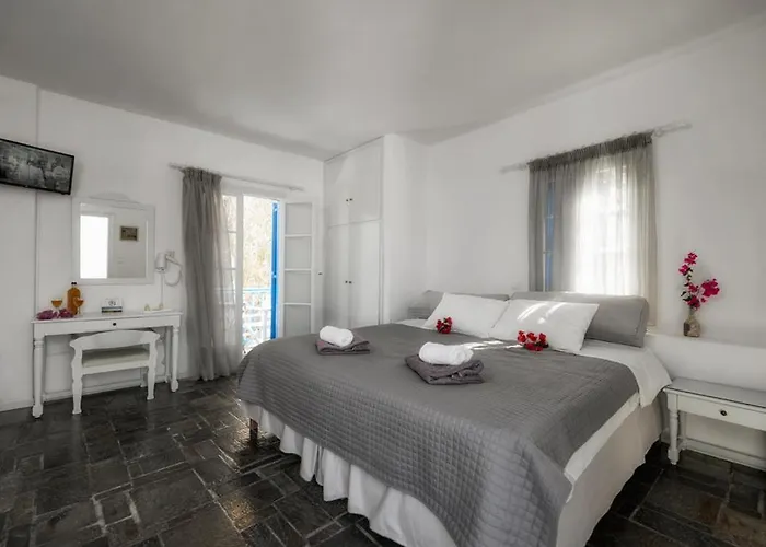 Aegean Village Ξενοδοχείο με διαμερίσματα 2*